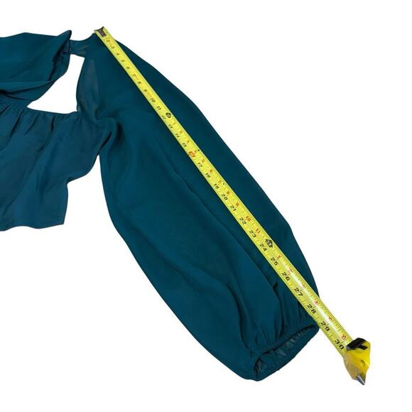 Express Square Neck Cut-Out Back Blouson Sleeve Top M Green Smocked Crop Fairy - Picture 8 of 8